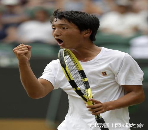 连续两周相遇，从被横扫到横扫，望月在进步